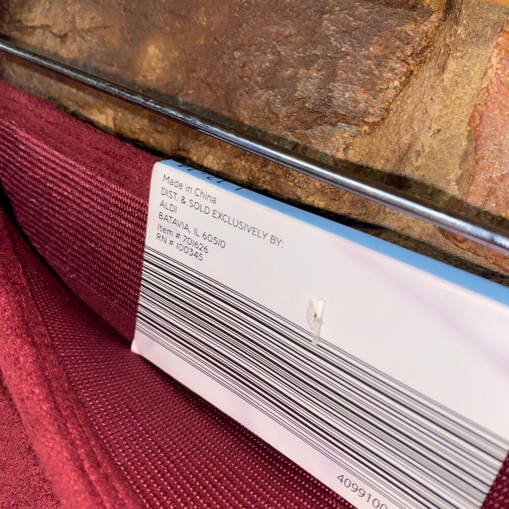 New NWT Serra Maroon Red Faux Suede Pull-On Mini Skirt Women's Size large - Picture 3 of 7